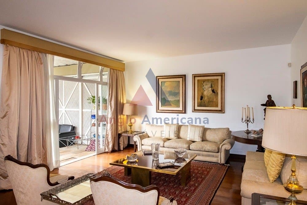 Casa em Alto de Pinheiros