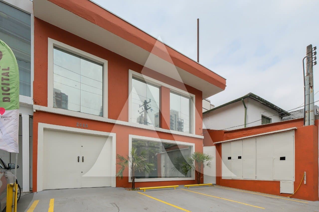 Casa comercial em Moema
