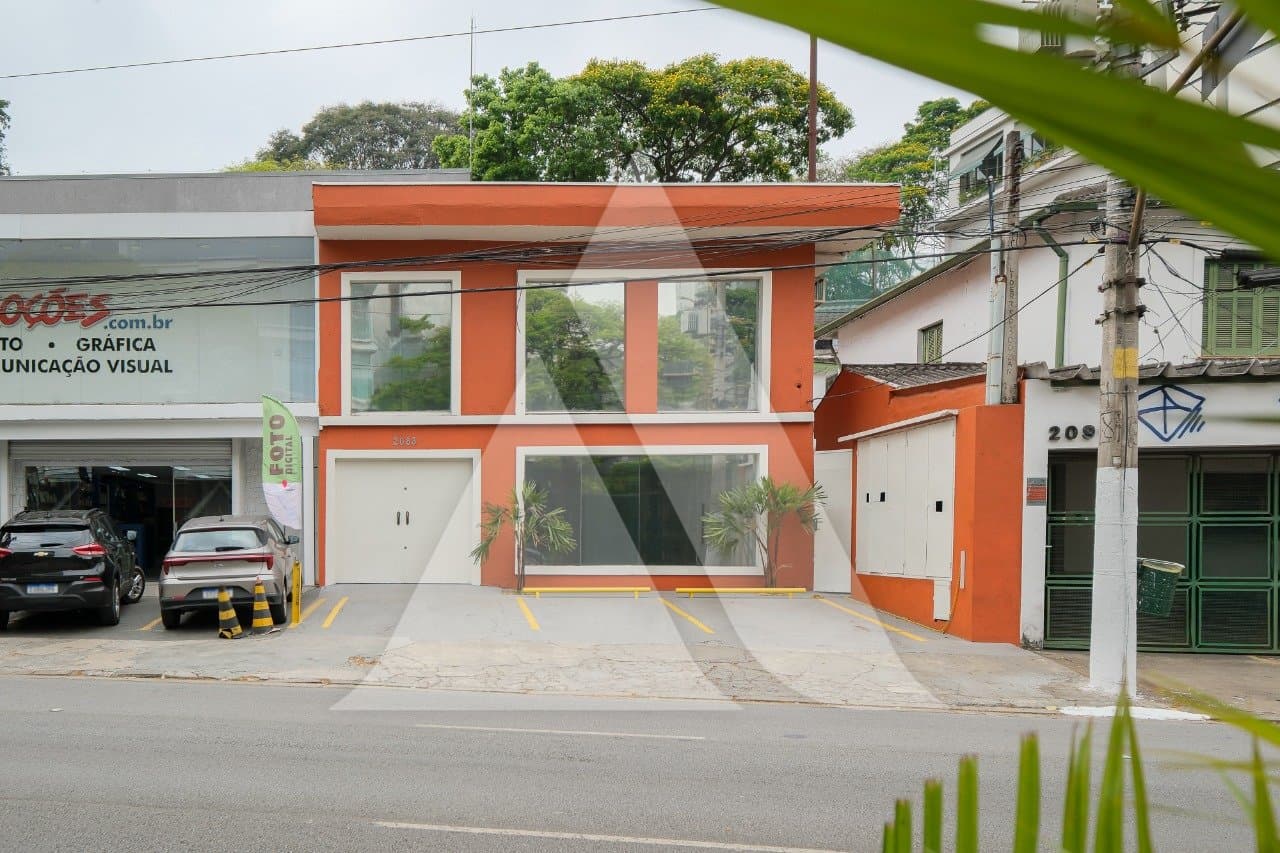 Casa comercial em Moema