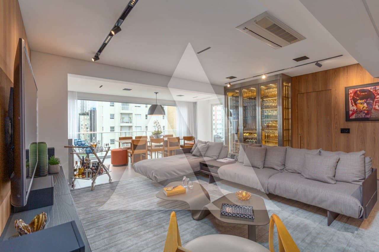 Apartamento em Itaim Bibi