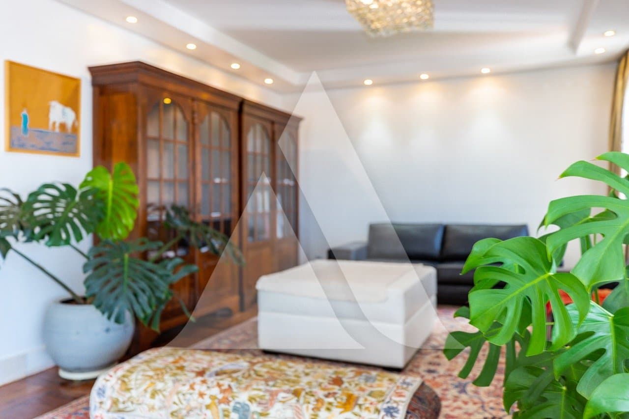 Apartamento em Paraíso