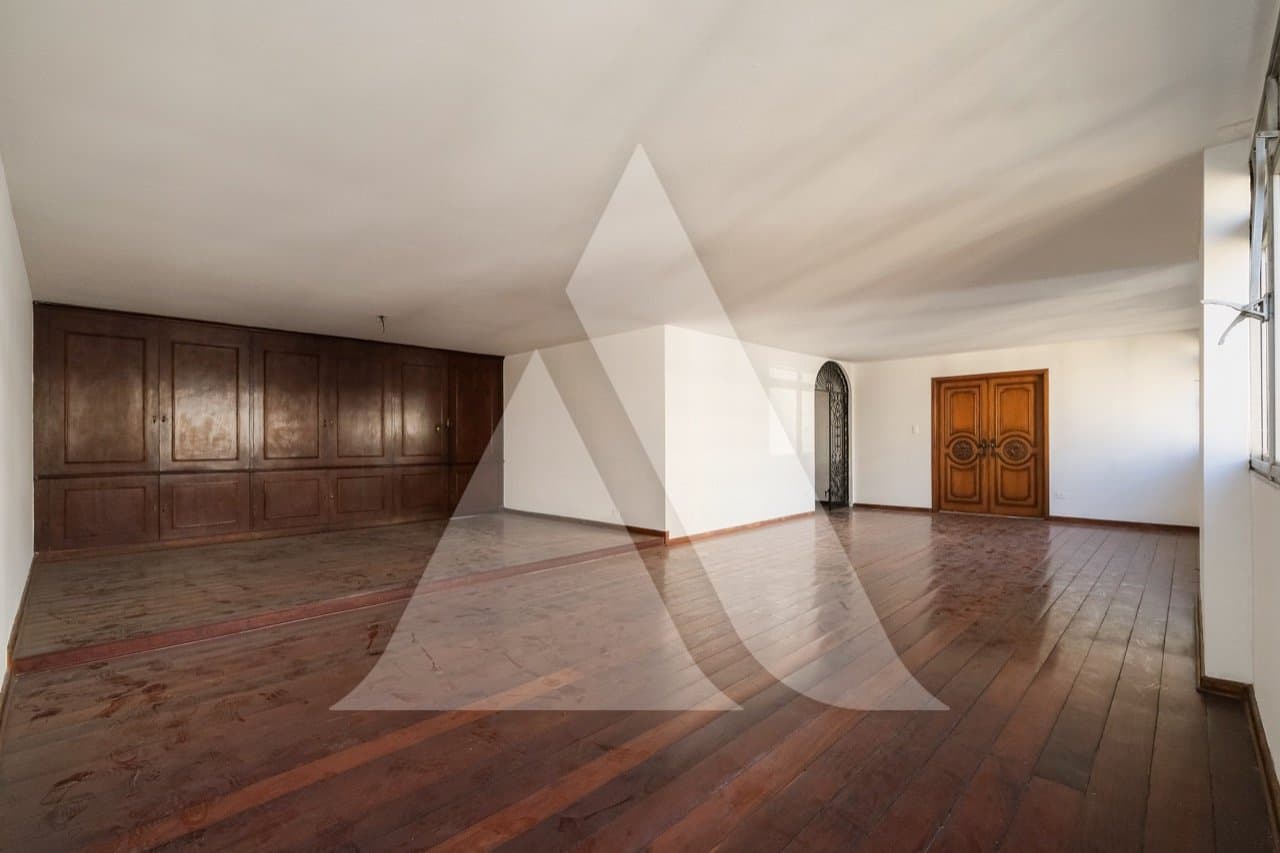 Apartamento em Itaim Bibi