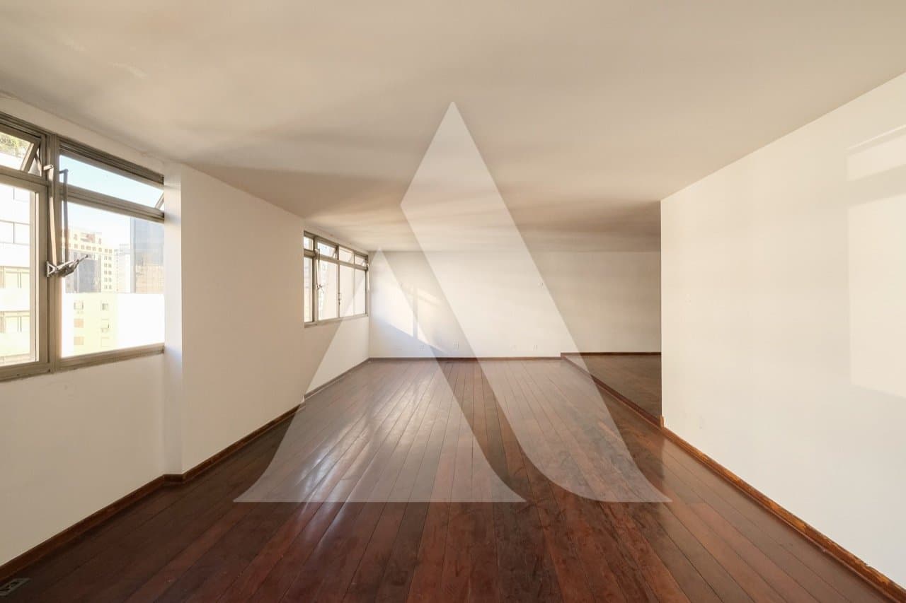 Apartamento em Itaim Bibi