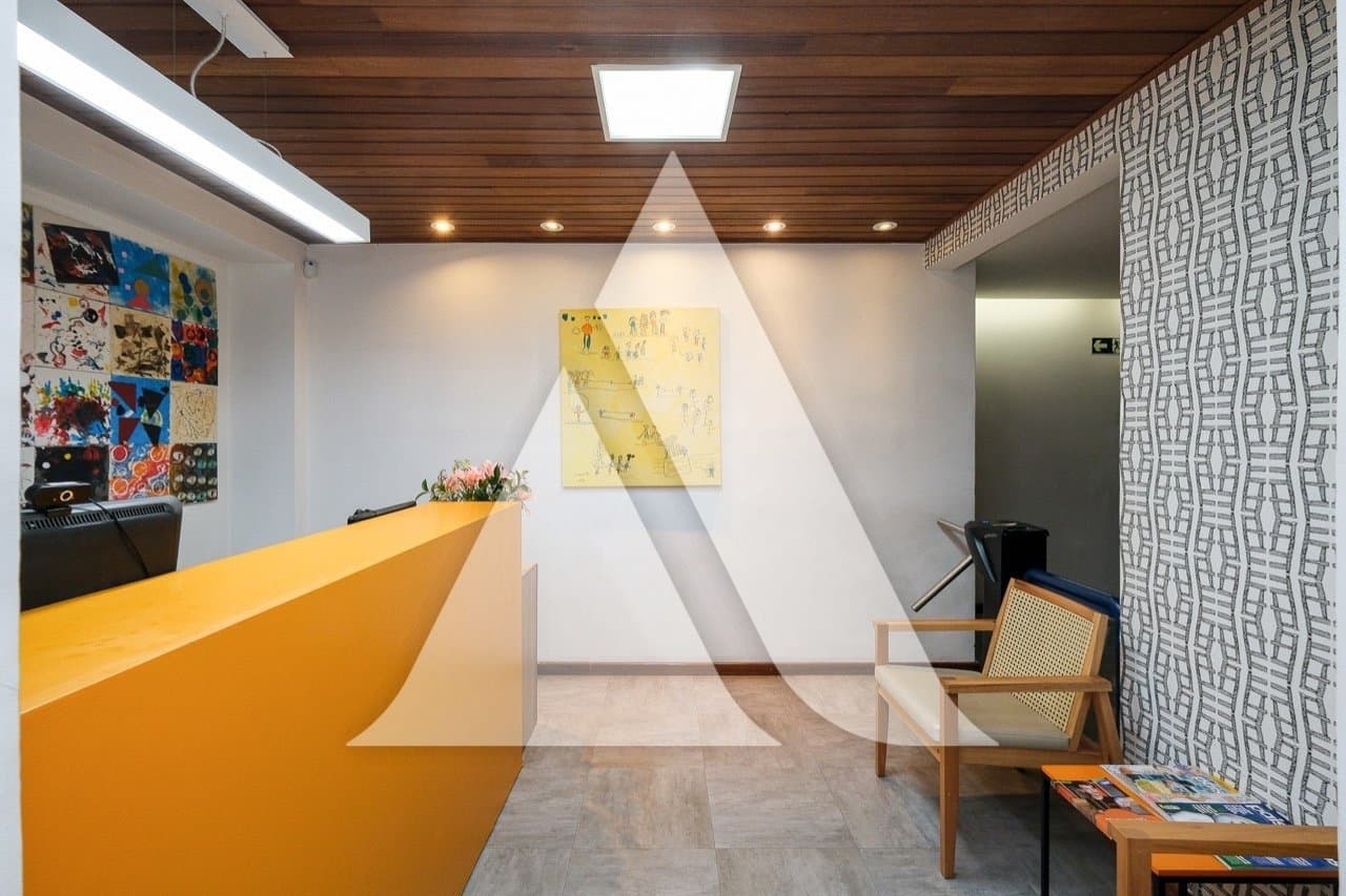 Casa comercial em Moema