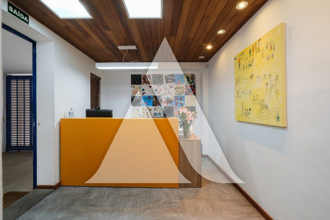 Casa comercial em Moema