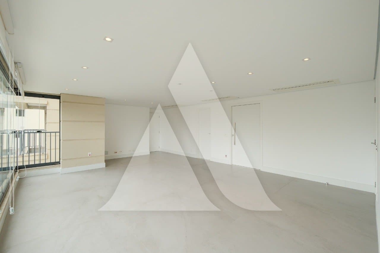 Apartamento em Itaim Bibi