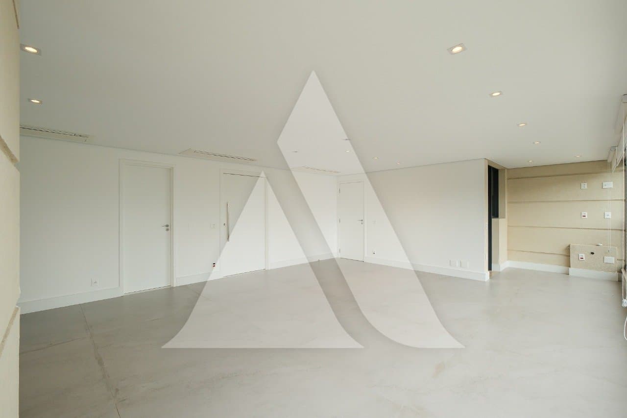 Apartamento em Itaim Bibi