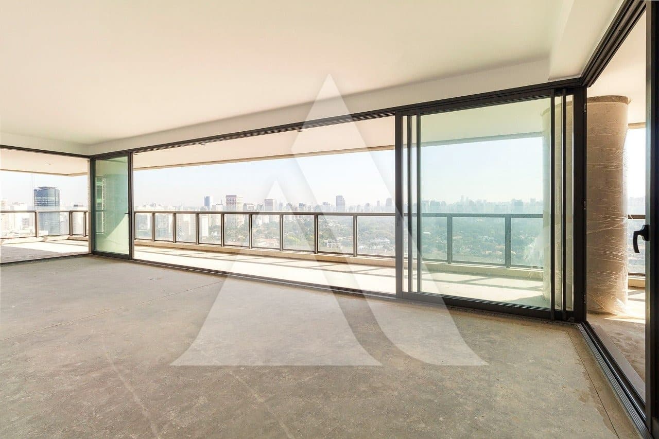 Apartamento em Itaim Bibi