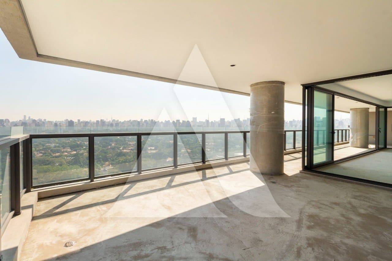 Apartamento em Itaim Bibi