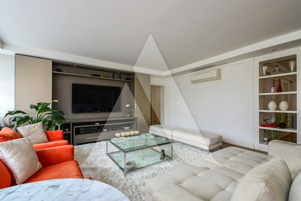 Apartamento em Itaim Bibi