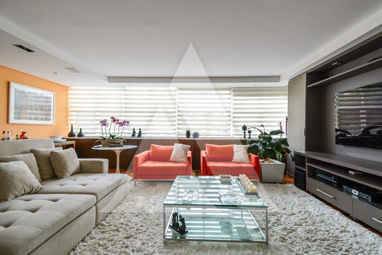Apartamento em Itaim Bibi