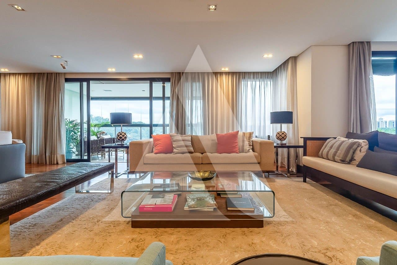 Apartamento em Alto de Pinheiros