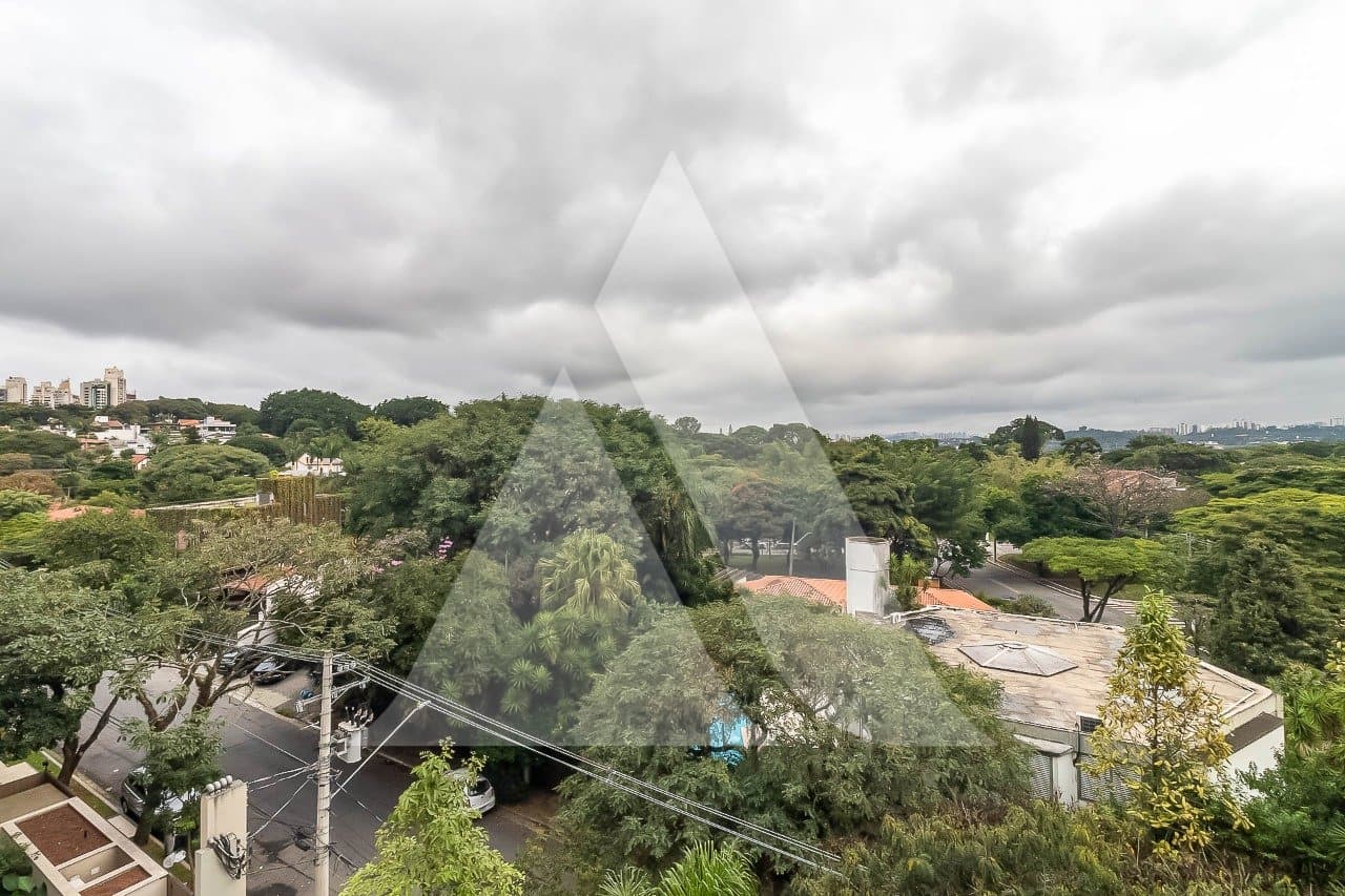 Apartamento em Alto de Pinheiros