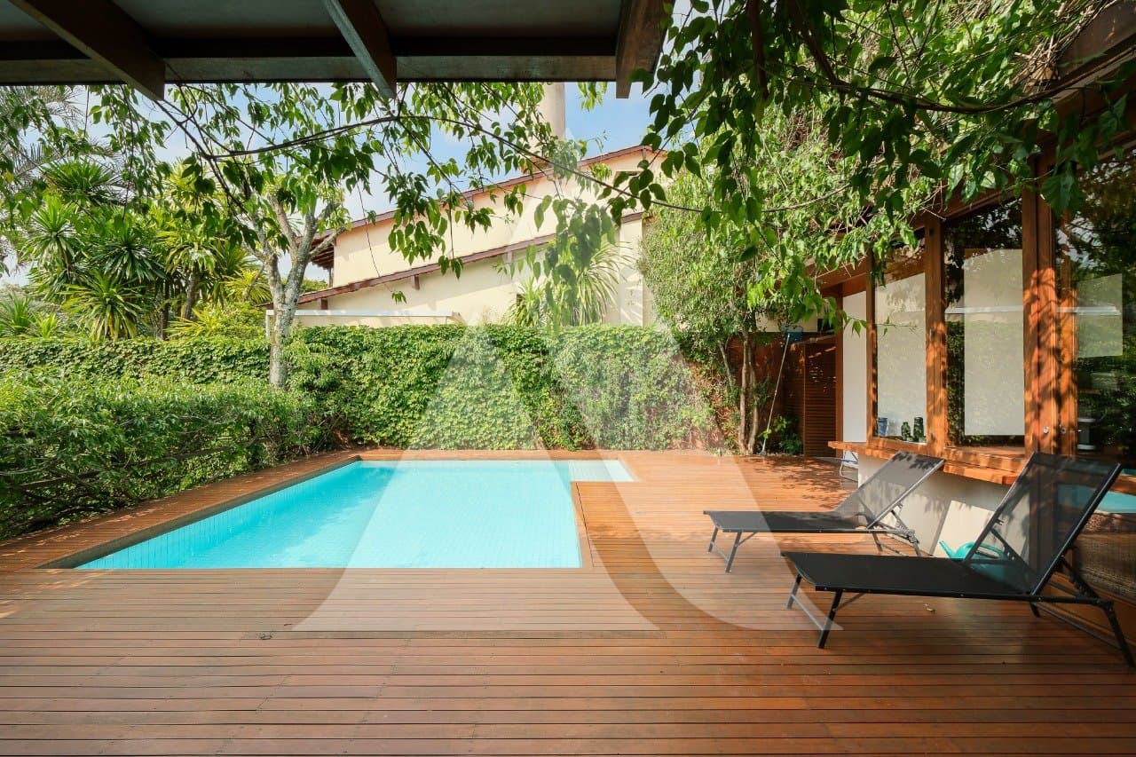 Casa em Alto de Pinheiros