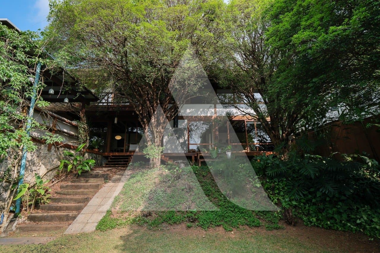 Casa em Alto de Pinheiros