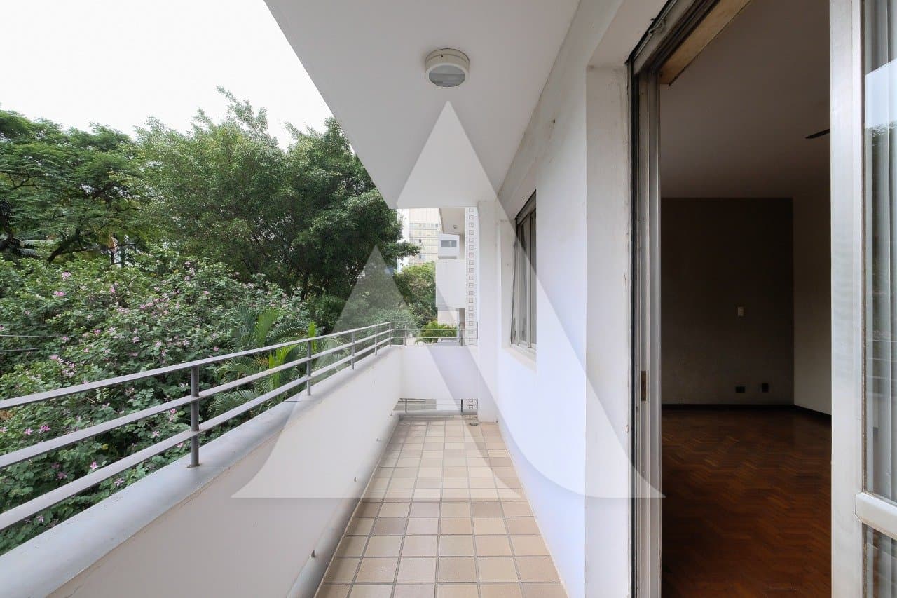 Apartamento em Jardim Europa