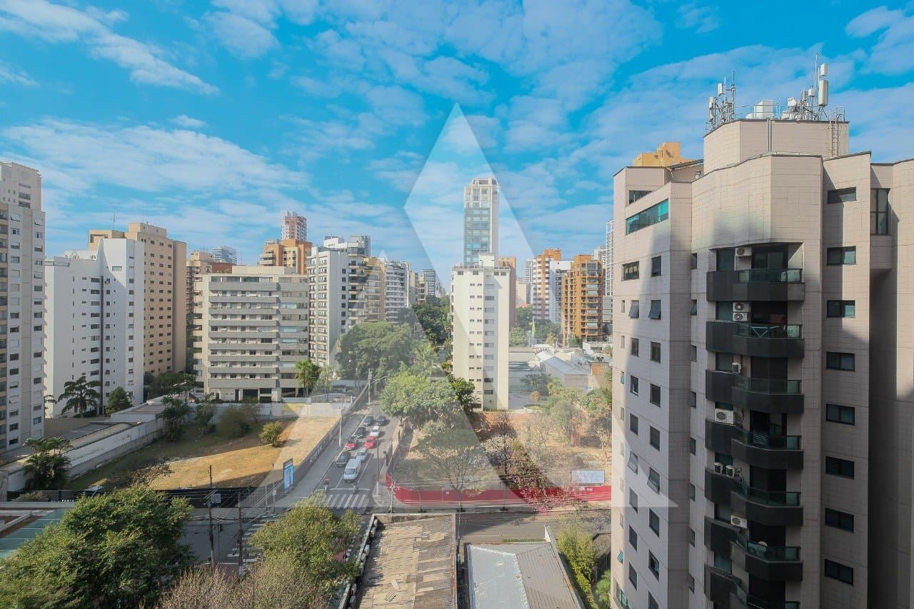 Apartamento em Moema