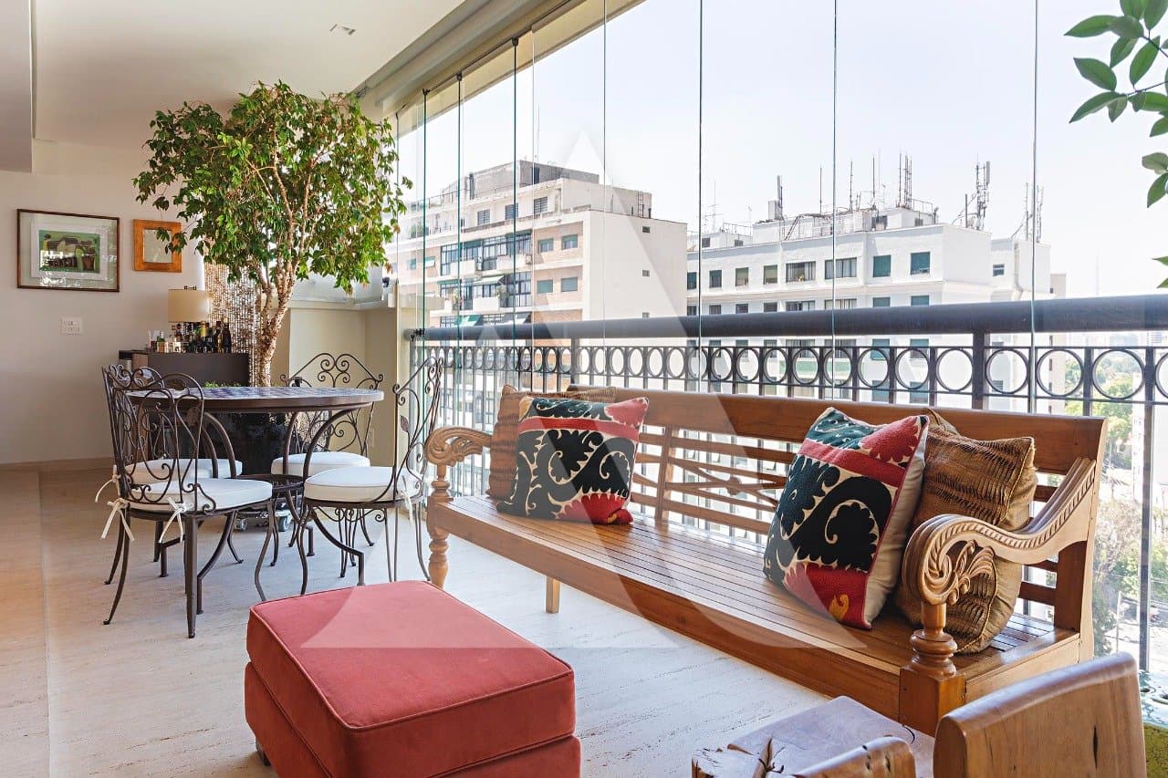 Apartamento em Itaim Bibi