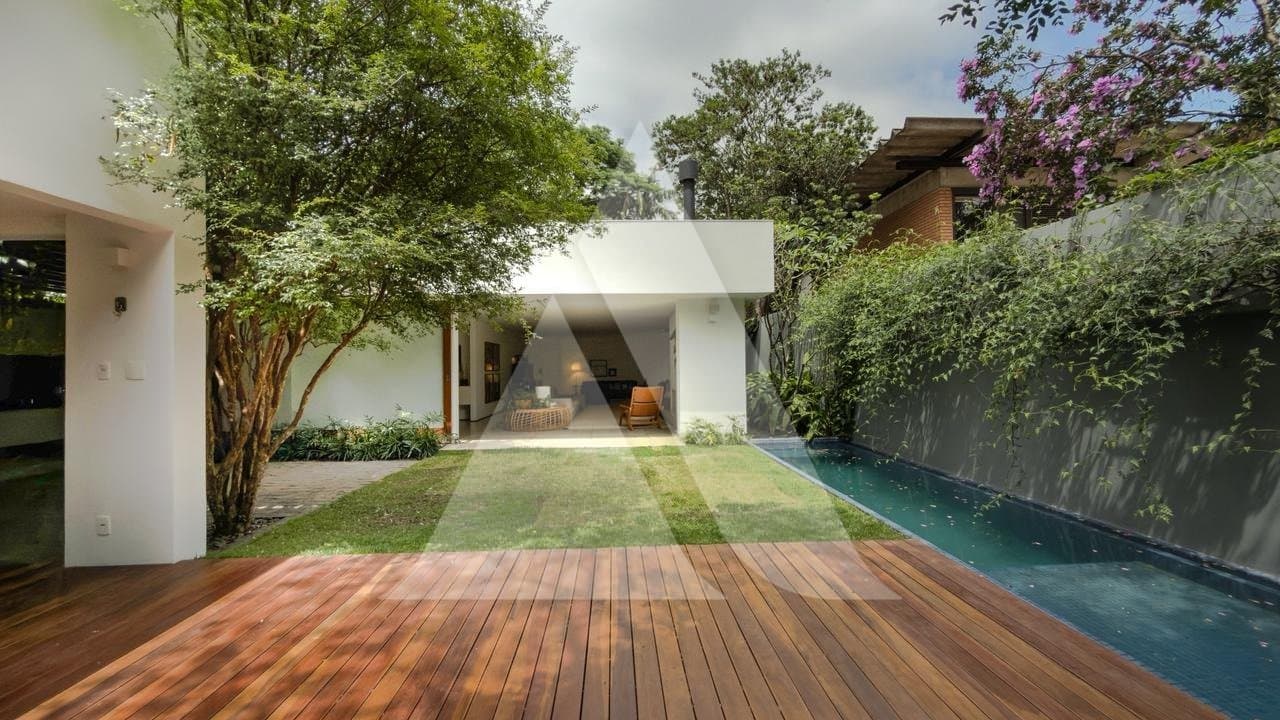 Casa em Alto de Pinheiros
