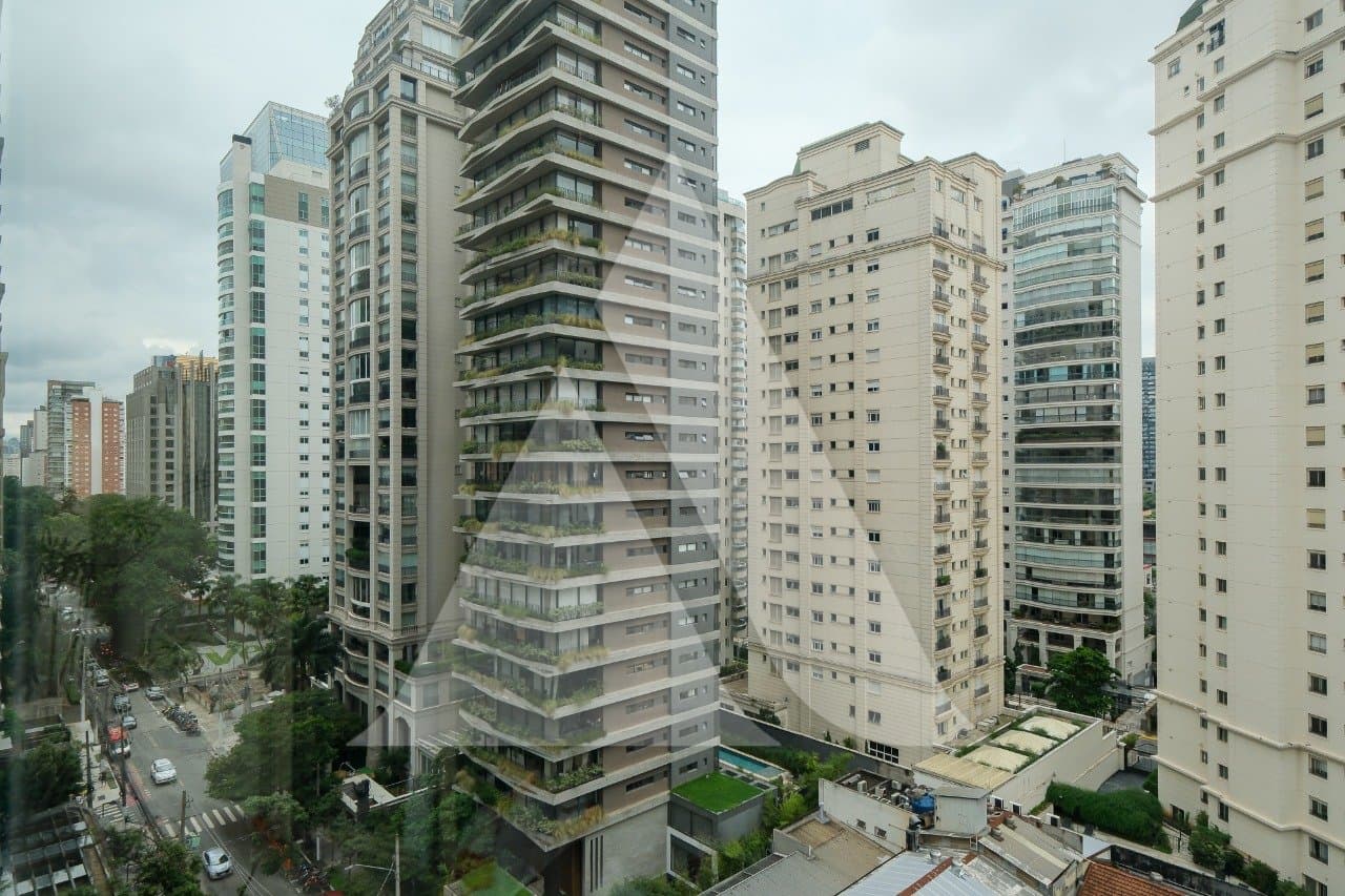 Apartamento em Itaim Bibi