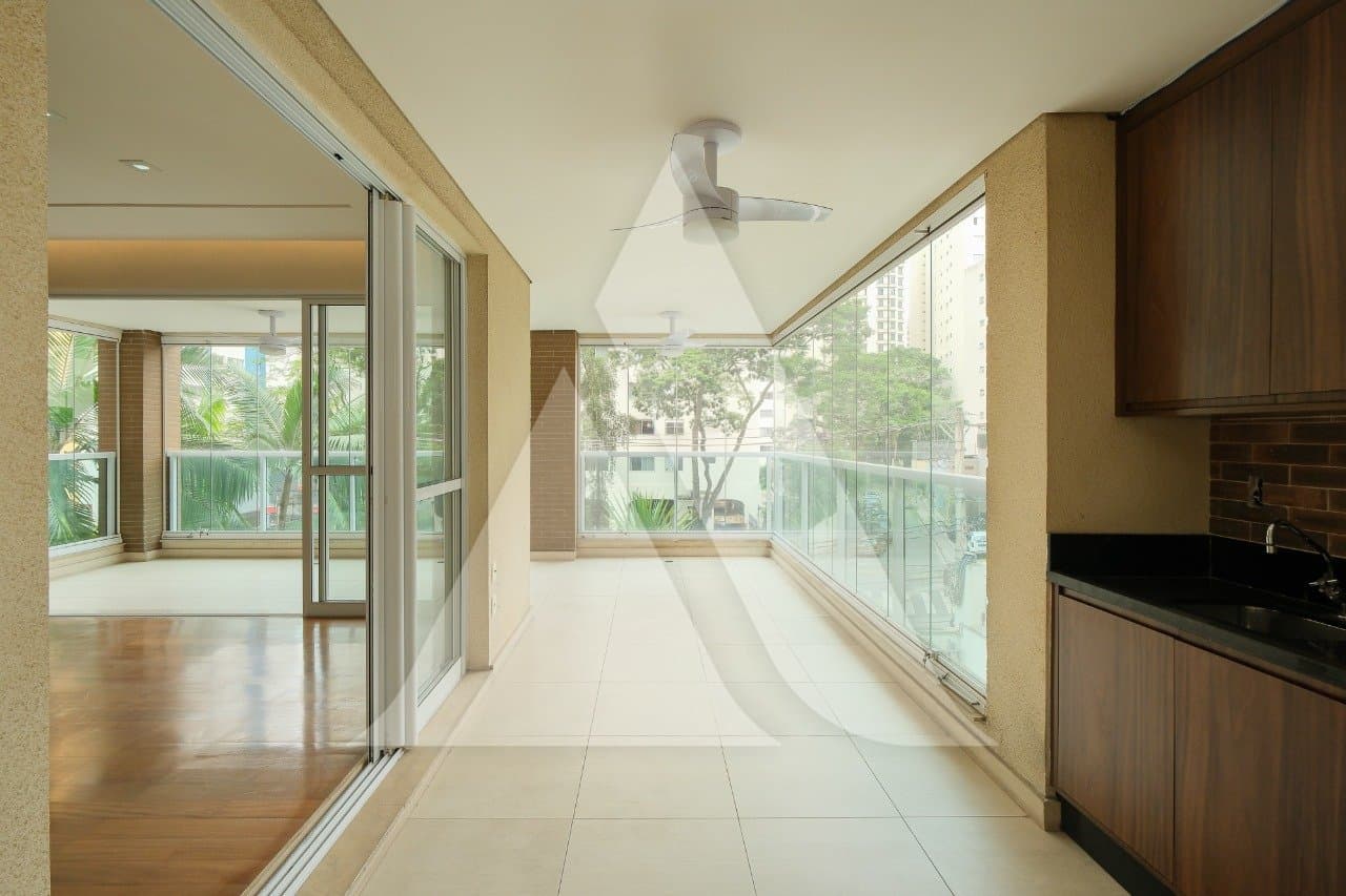 Apartamento em Moema