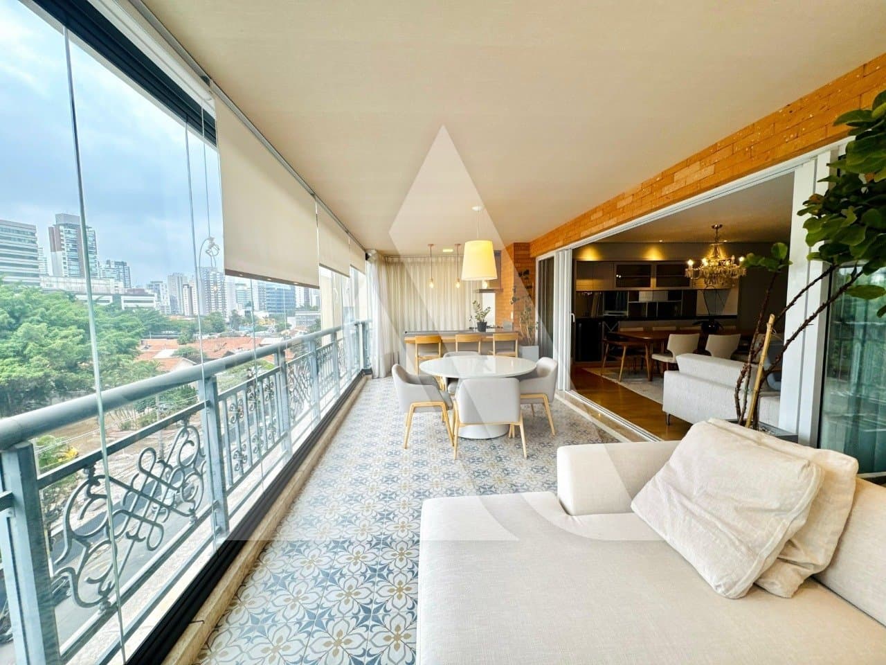 Apartamento em Itaim Bibi