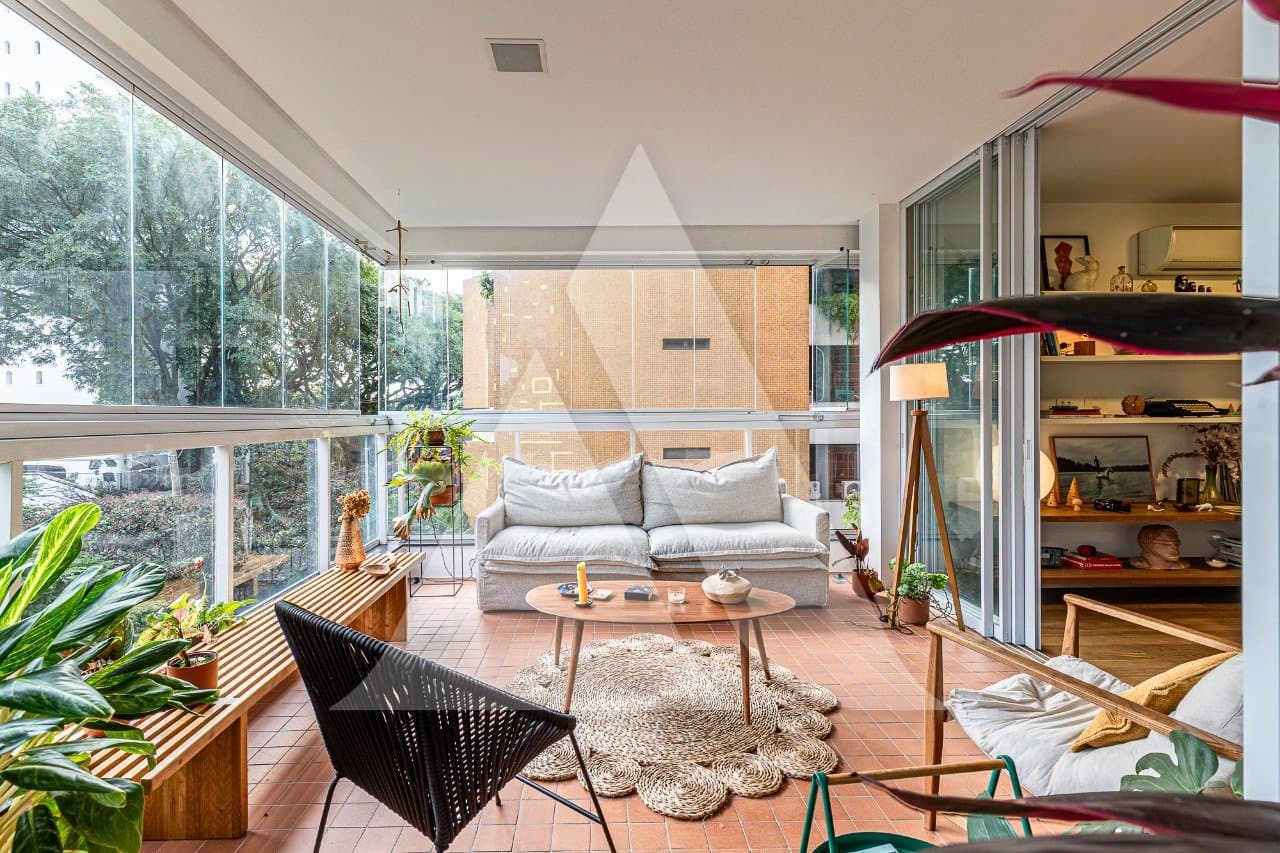 Apartamento em Alto de Pinheiros