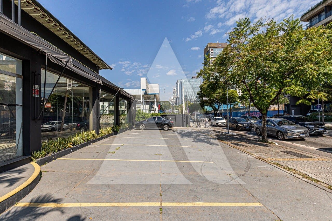 Casa comercial em Pinheiros