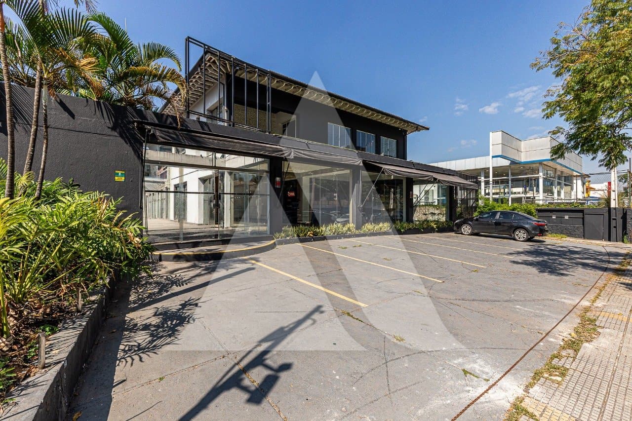 Casa comercial em Pinheiros