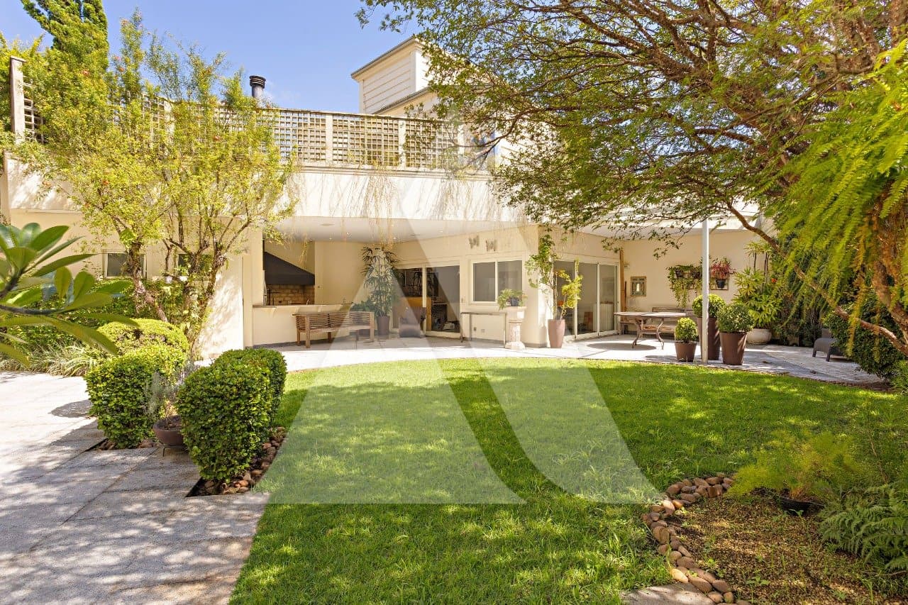 Casa em Jardim Luzitânia
