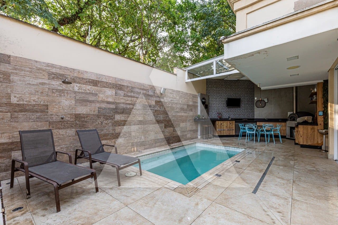Casa em Condomínio em Moema