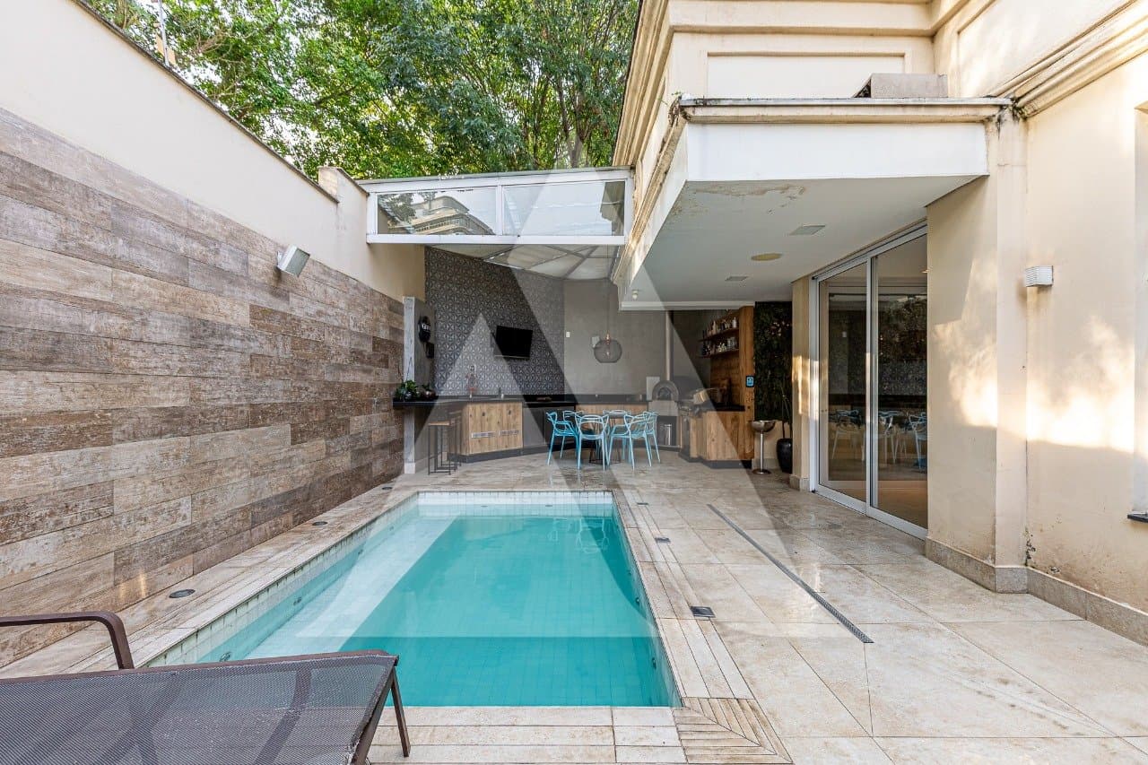 Casa em Condomínio em Moema