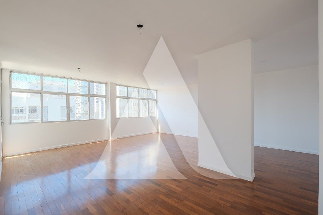 Apartamento em Itaim Bibi