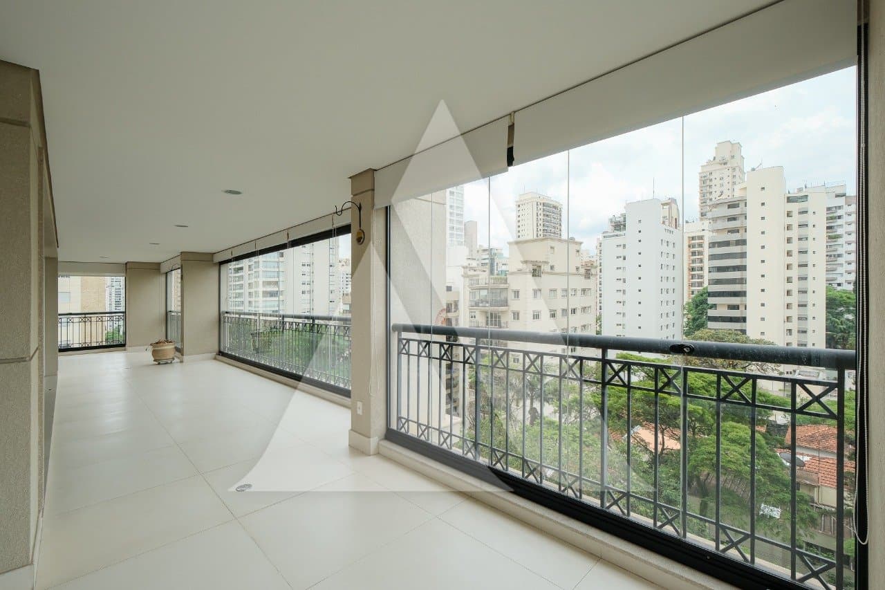 Apartamento em Campo Belo
