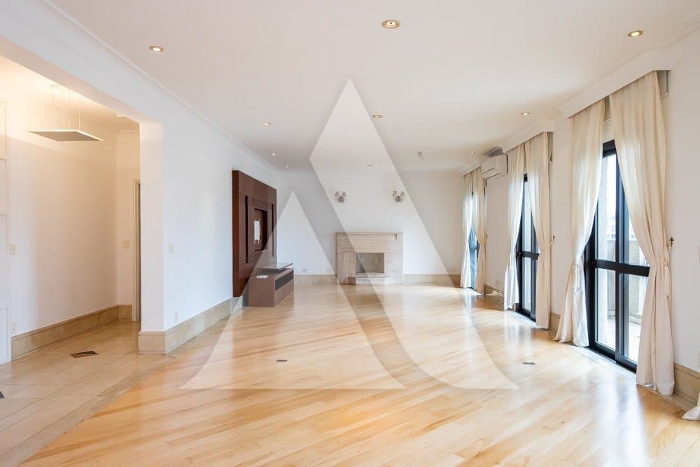 Apartamento em Moema