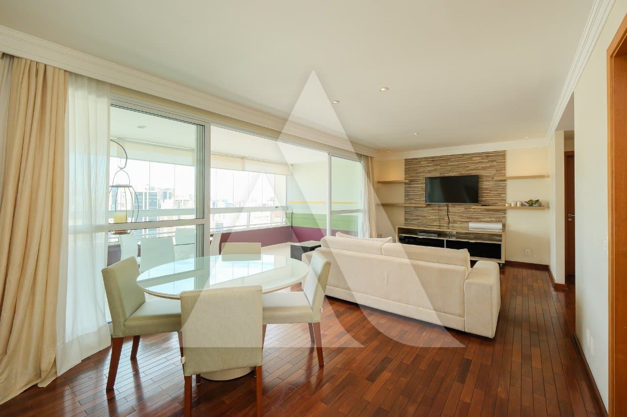 Apartamento em Itaim Bibi