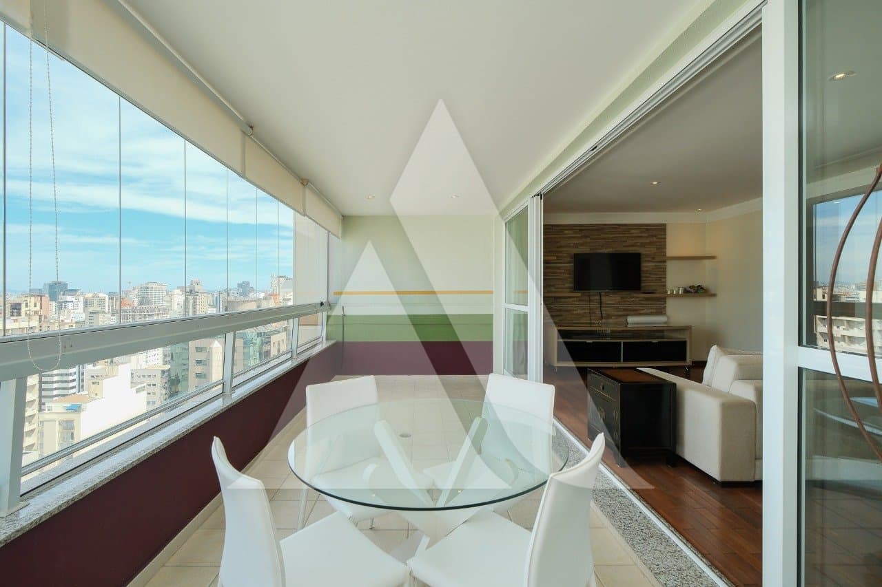 Apartamento em Itaim Bibi