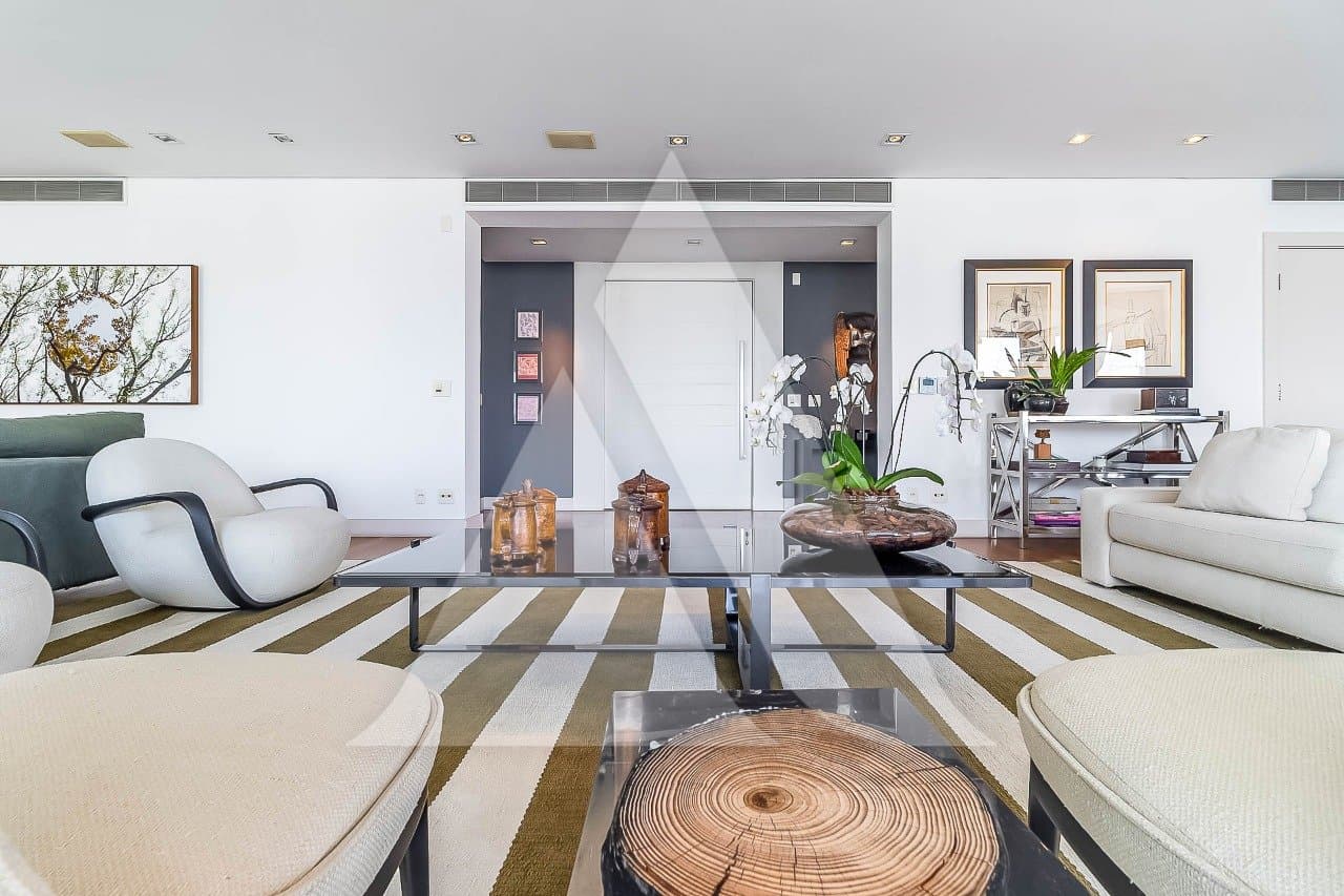 Apartamento em Itaim Bibi