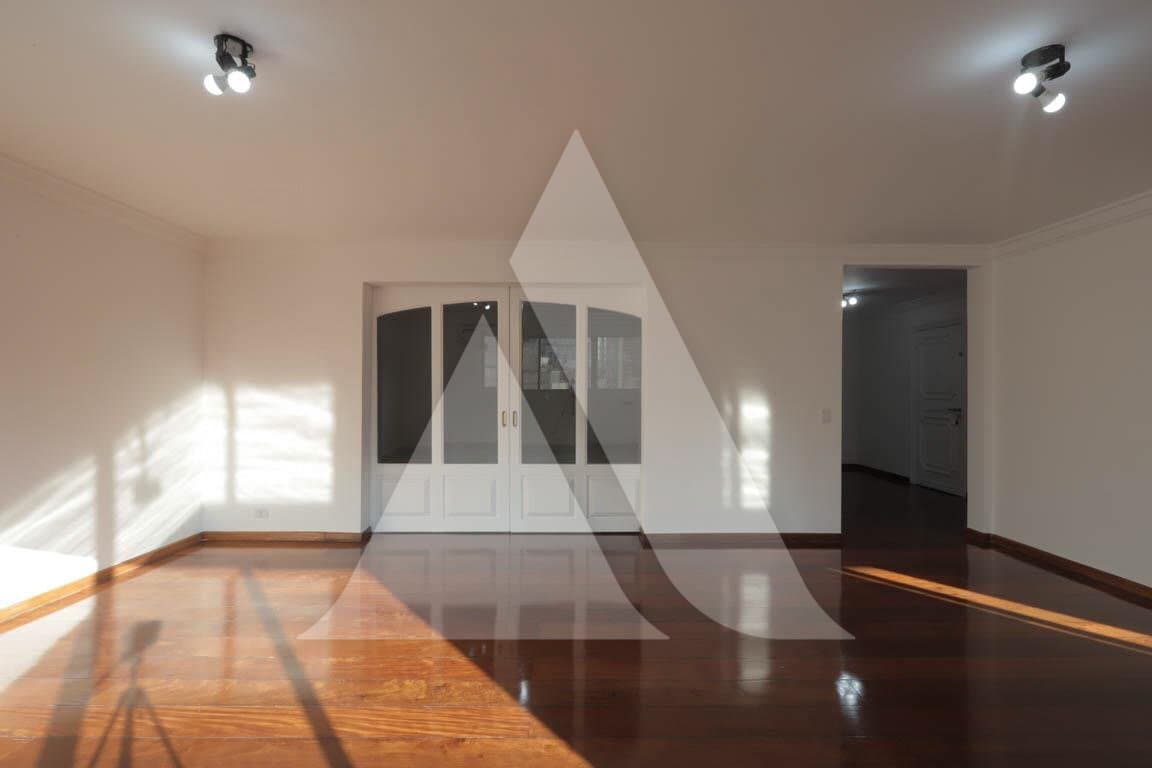 Apartamento em Itaim Bibi