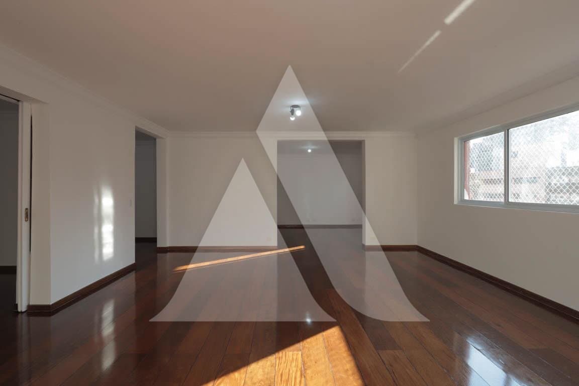 Apartamento em Itaim Bibi