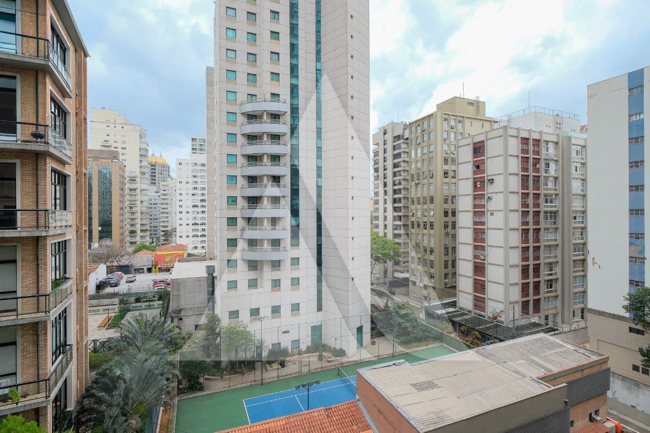 Apartamento em Itaim Bibi