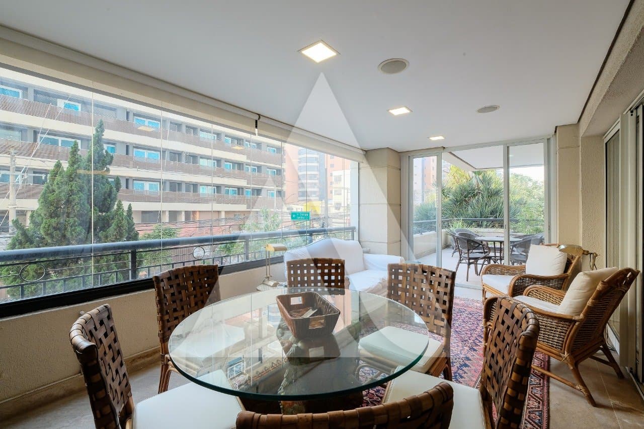 Apartamento em Vila Nova Conceição