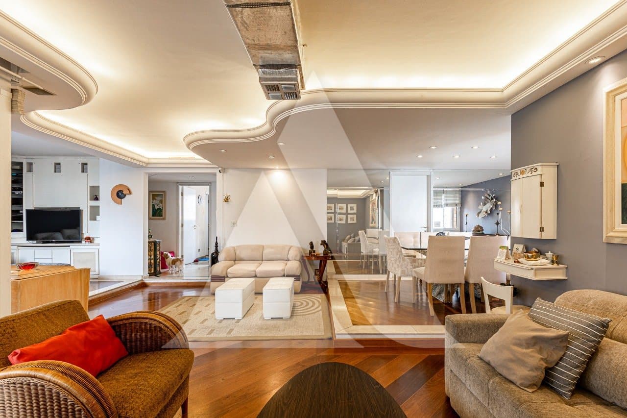 Apartamento em Moema