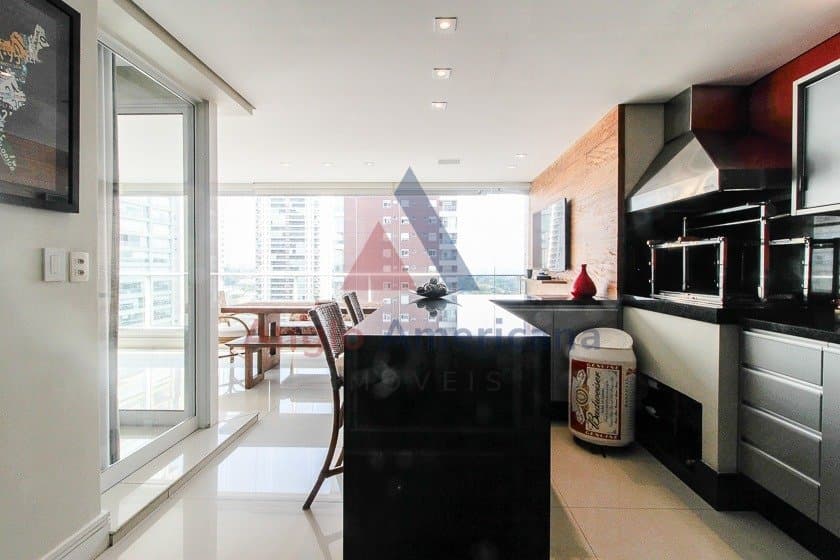 Apartamento em Campo Belo