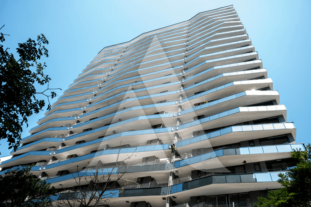 04_foto_da_fachada_-_residence.jpeg