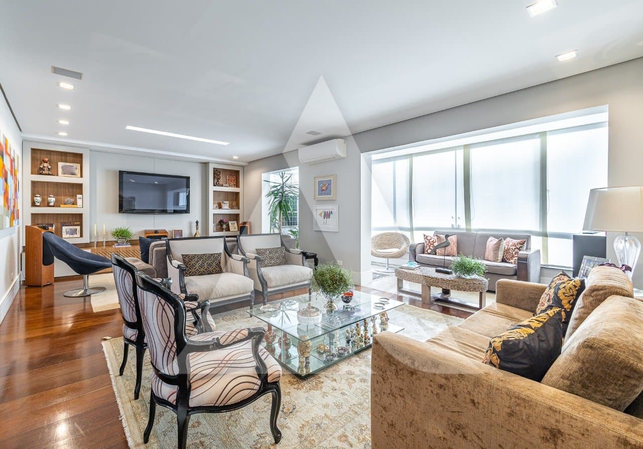 Apartamento em Moema