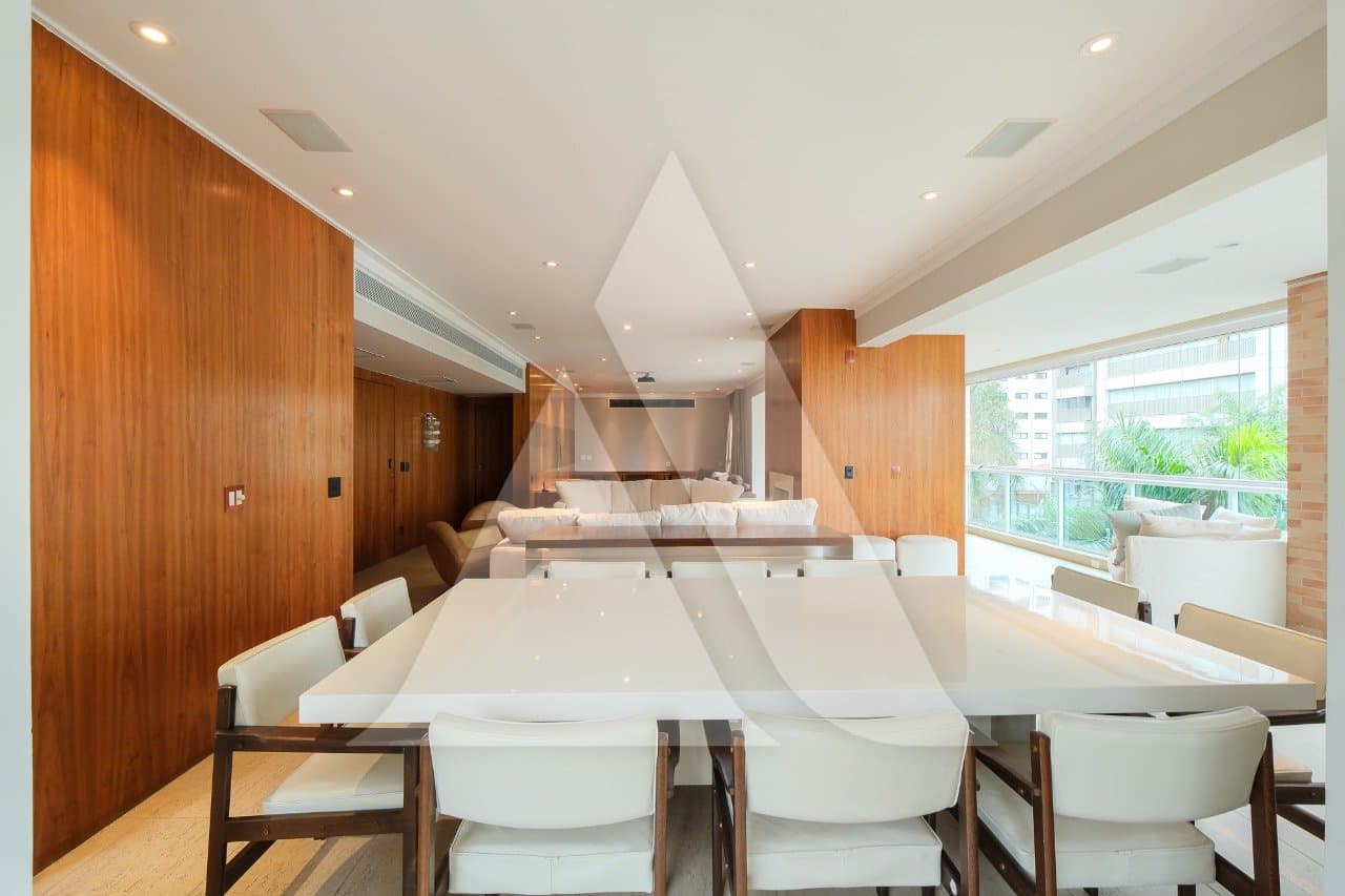 Apartamento em Moema