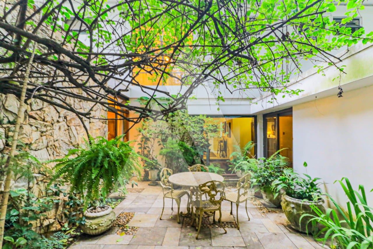 Casa em Jardim Luzitânia
