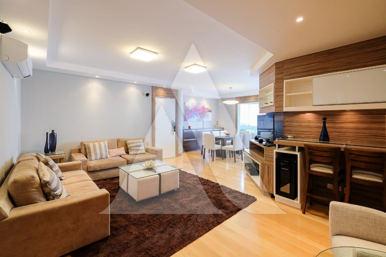 Apartamento em Vila Olímpia