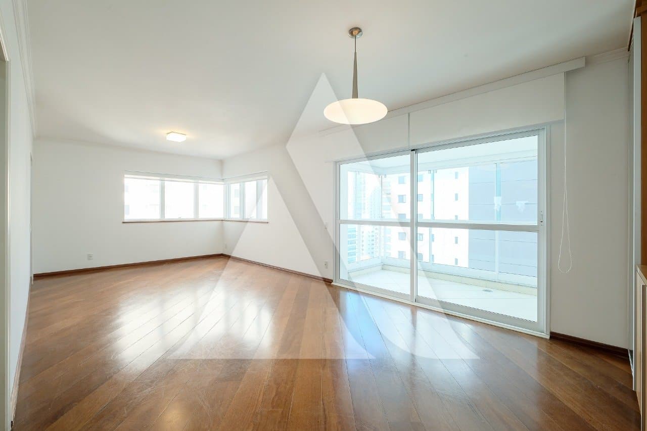 Apartamento em Campo Belo